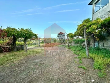 Moradia T3 para Venda em Torre e Portela