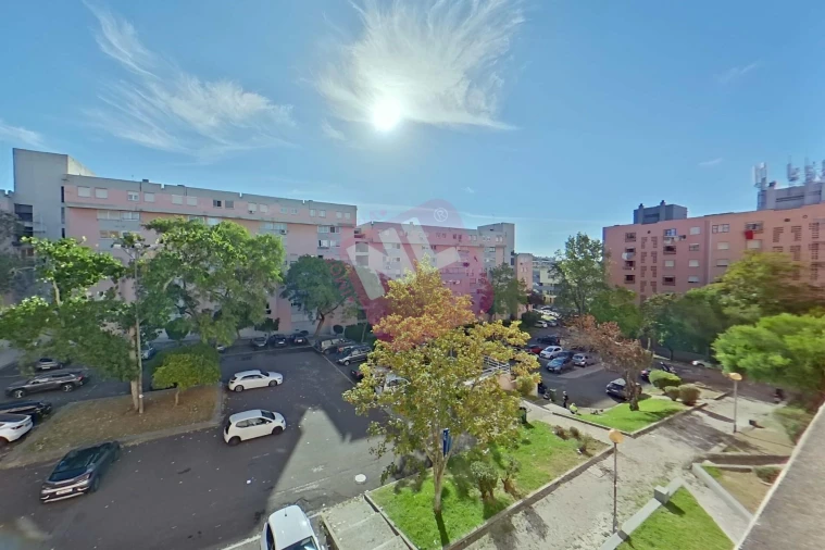 Apartamento T2 para Arrendamento em Lumiar Foto 22