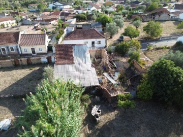 Moradia T2 para Venda em Arneiro das Milhariças