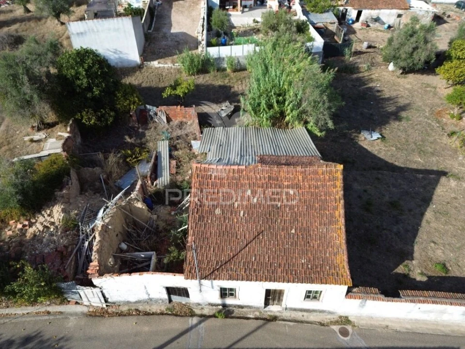Moradia T2 para Venda em Arneiro das Milhariças Foto 20