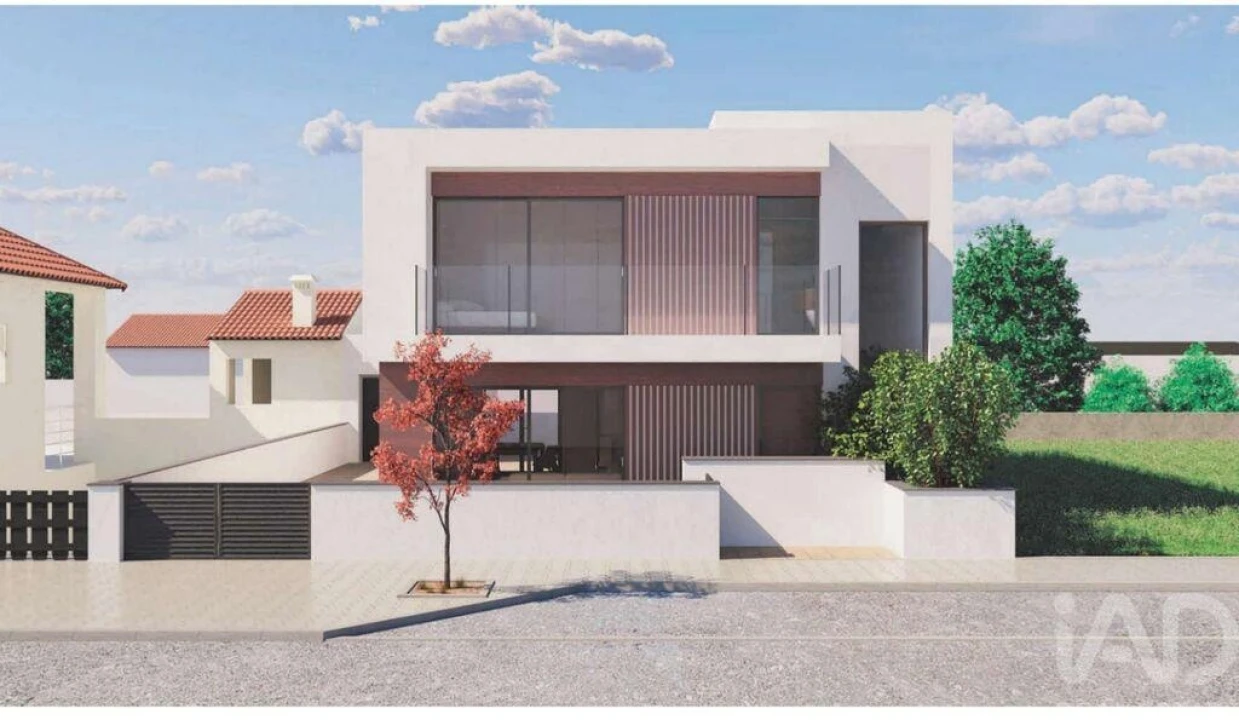 Moradia T4 para Venda em Atouguia da Baleia Foto 8