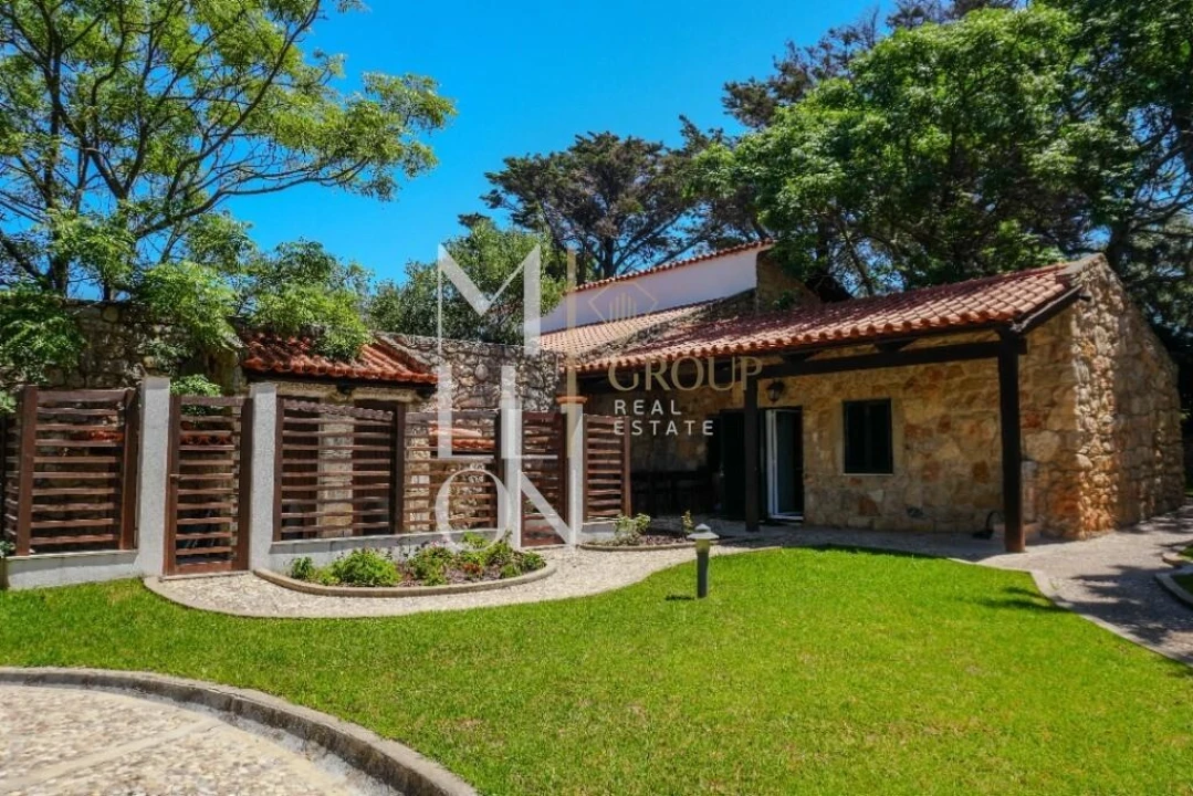 Moradia T10 para Venda em Carcavelos e Parede Foto 1