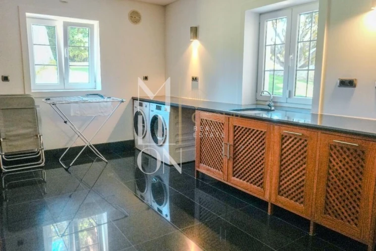 Moradia T10 para Venda em Carcavelos e Parede Foto 18