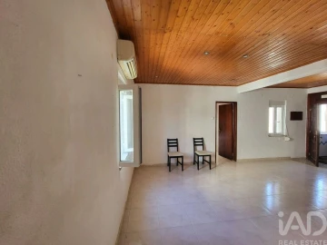 Apartamento T2 para Venda em Algés, Linda-A-Velha e Cruz Quebrada-Dafundo