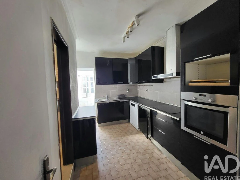 Apartamento T2 para Venda em Algés, Linda-A-Velha e Cruz Quebrada-Dafundo Foto 15
