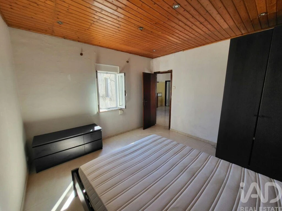Apartamento T2 para Venda em Algés, Linda-A-Velha e Cruz Quebrada-Dafundo Foto 7