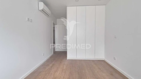 Apartamento T2 para Venda em Real, Dume e Semelhe