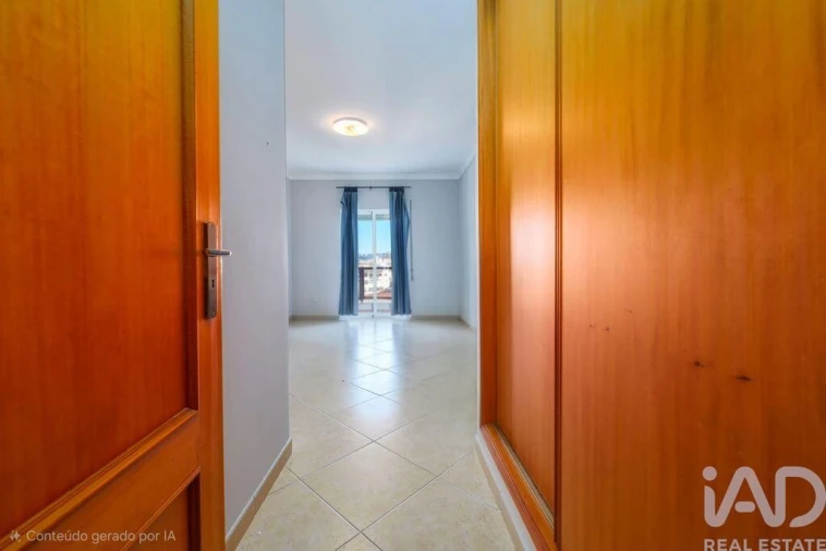 Apartamento T3 para Venda em Quarteira Foto 22