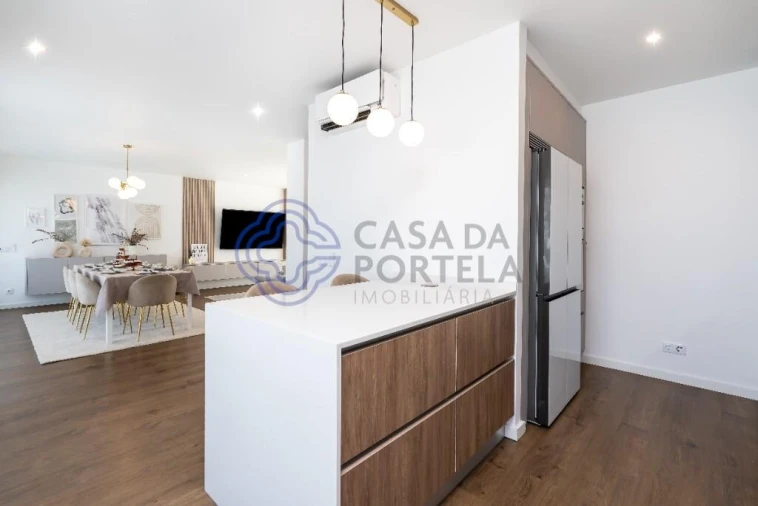 Moradia T3 para Venda em Montenegro Foto 14