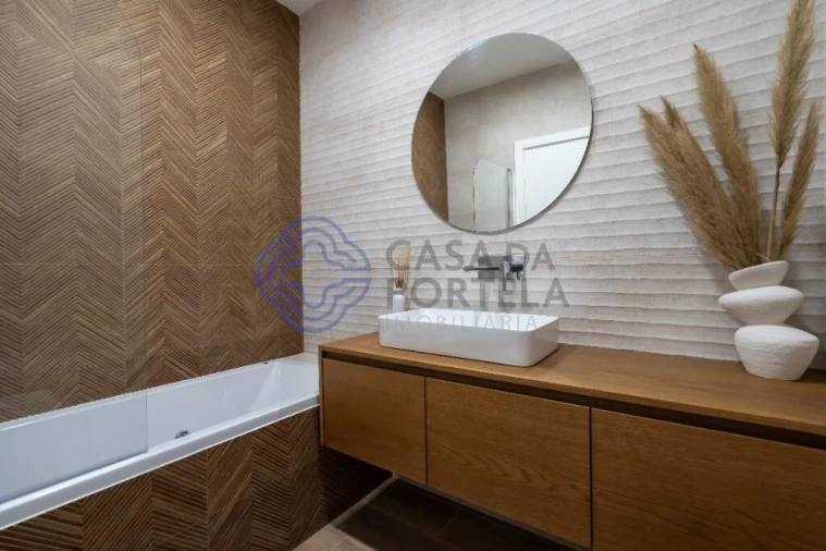 Moradia T3 para Venda em Montenegro Foto 33
