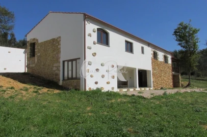 Moradia T3 para Venda em Serpins