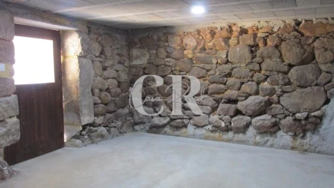 Moradia T3 para Venda em Serpins