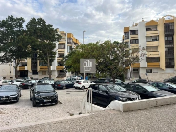 Apartamento T3 para Venda em Costa da Caparica