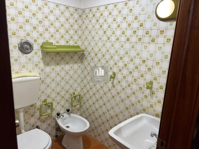 Apartamento T3 para Venda em Costa da Caparica Foto 16