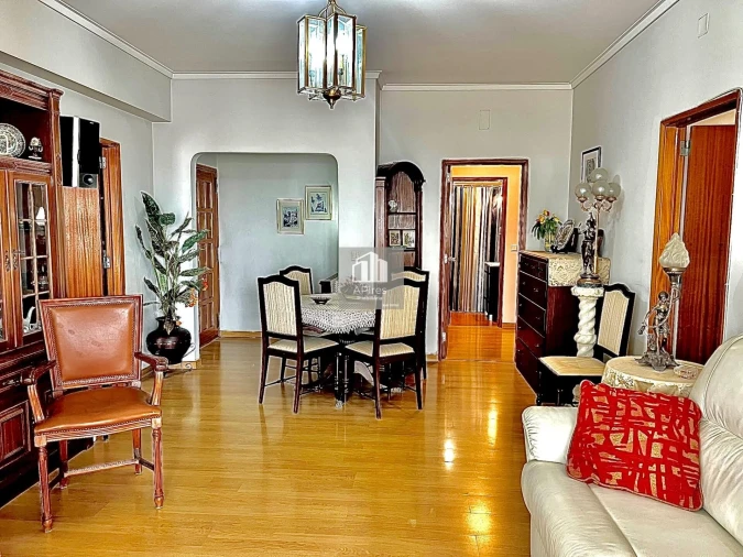 Apartamento T3 para Venda em Costa da Caparica Foto 4