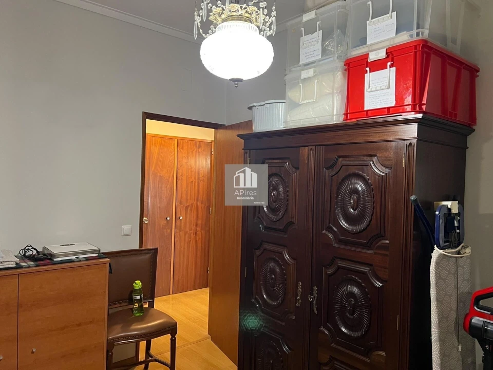 Apartamento T3 para Venda em Costa da Caparica Foto 24