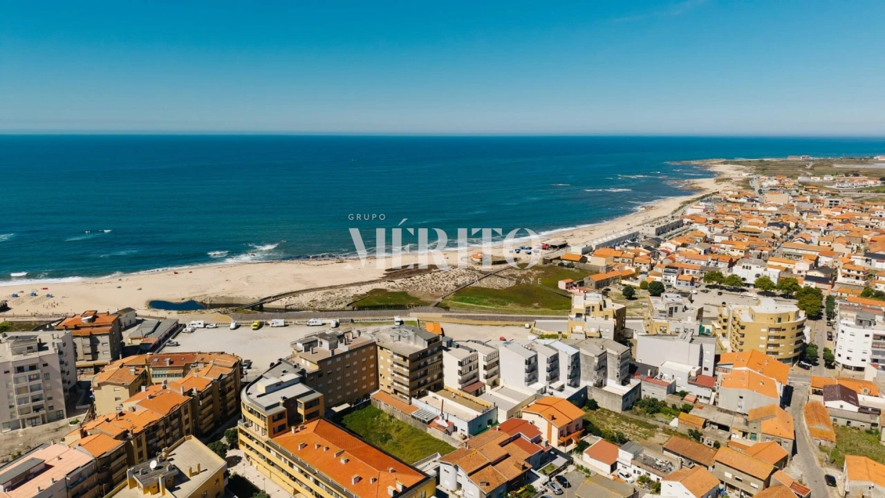 Terreno para Venda em Aver-O-Mar, Amorim e Terroso Foto 3