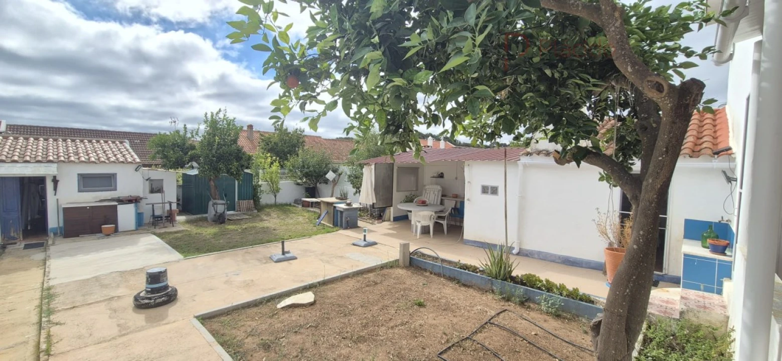 Moradia T3 para Venda em São Domingos e Vale de Água Foto 36