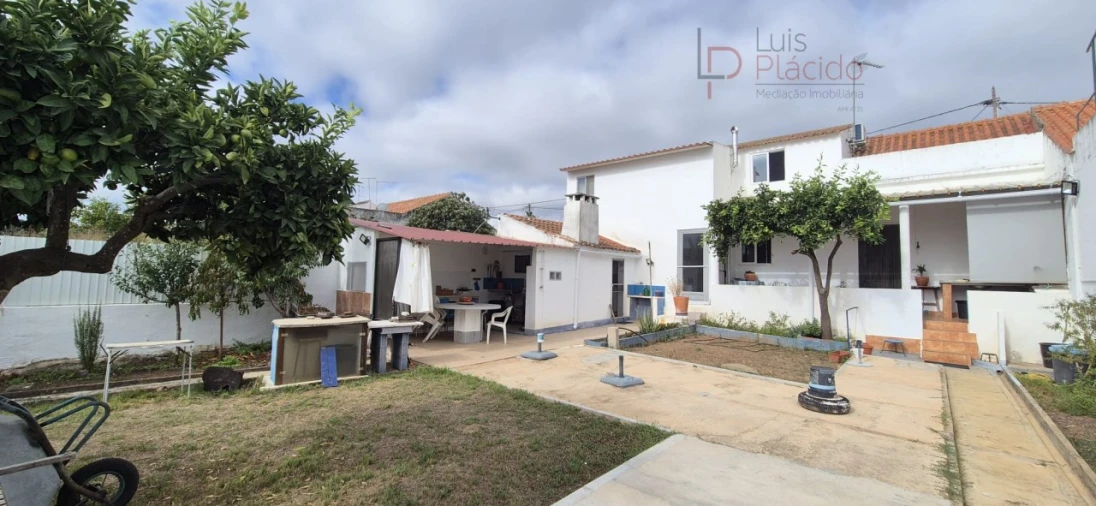 Moradia T3 para Venda em São Domingos e Vale de Água Foto 34