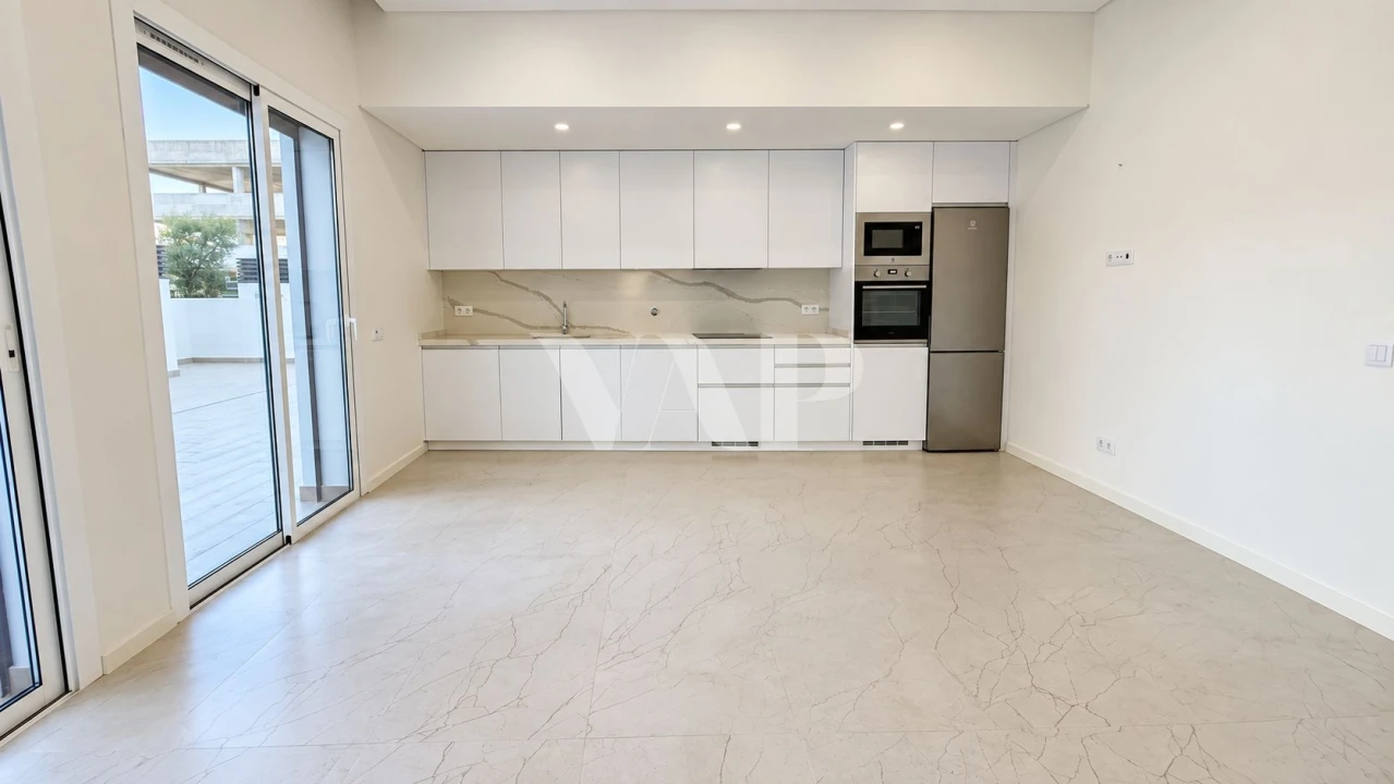 Apartamento T1 para Venda em Quarteira Foto 14