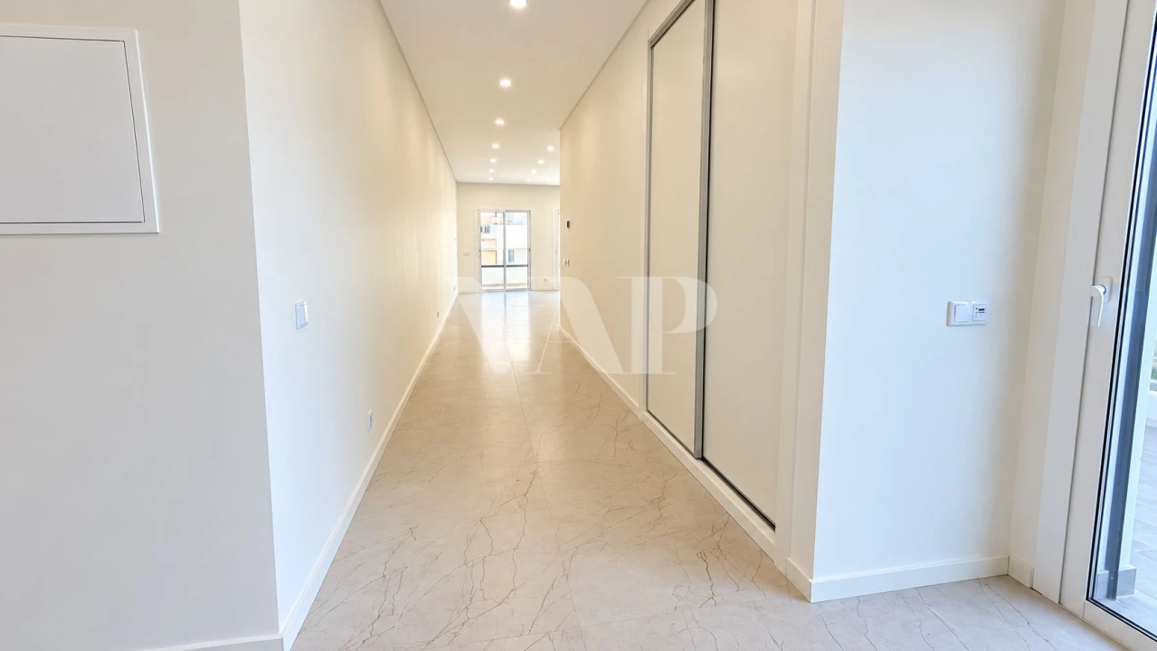 Apartamento T1 para Venda em Quarteira Foto 10