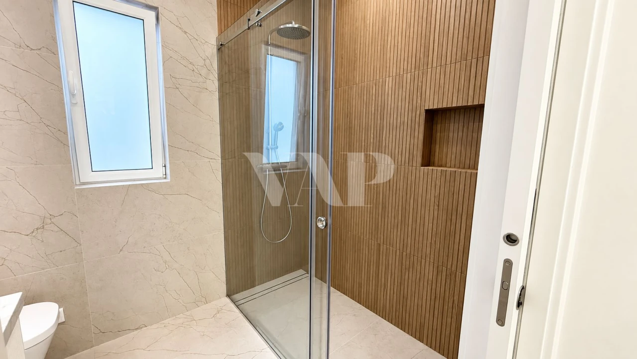 Apartamento T1 para Venda em Quarteira Foto 19