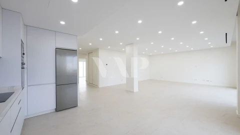 Apartamento T3 para Venda em Quarteira