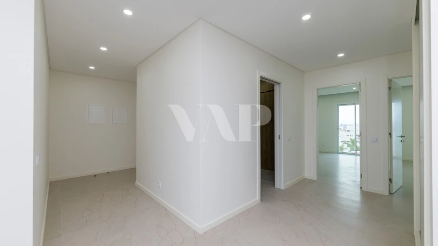Apartamento T3 para Venda em Quarteira Foto 7