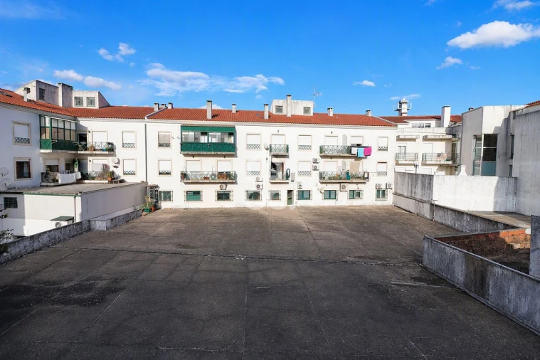 Apartamento T3 para Venda em Avelar Foto 15