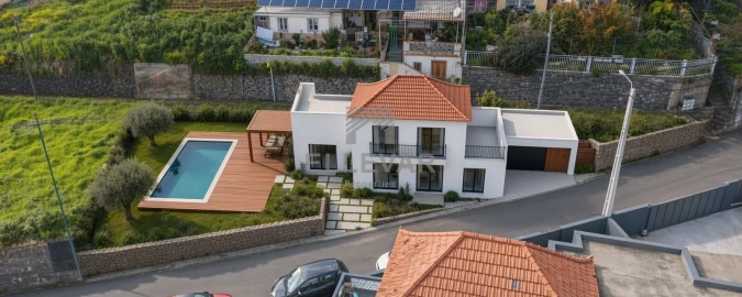 Moradia T2 para Venda em Canhas