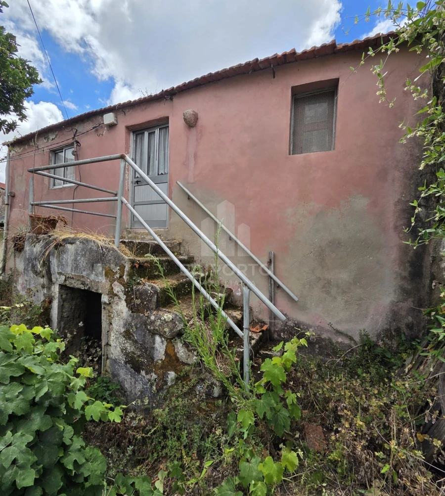 Moradia para Venda em Oliveira do Douro Foto 3
