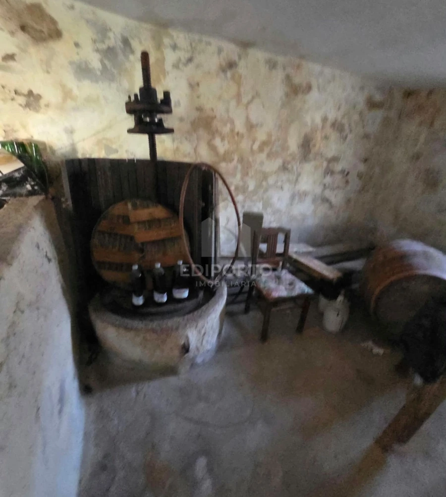 Moradia para Venda em Oliveira do Douro Foto 7
