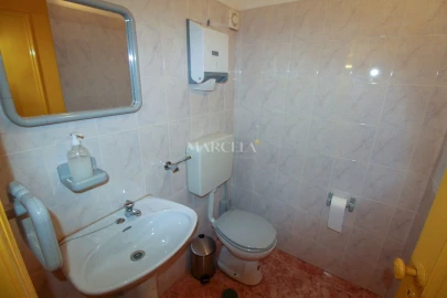 Negócio para Venda em Lagos (São Sebastião e Santa Maria)