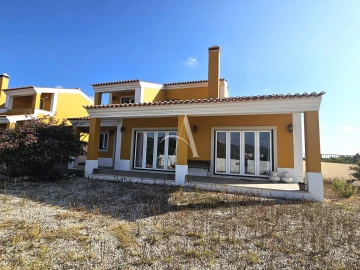 Moradia T4 para Venda em Alfeizerão