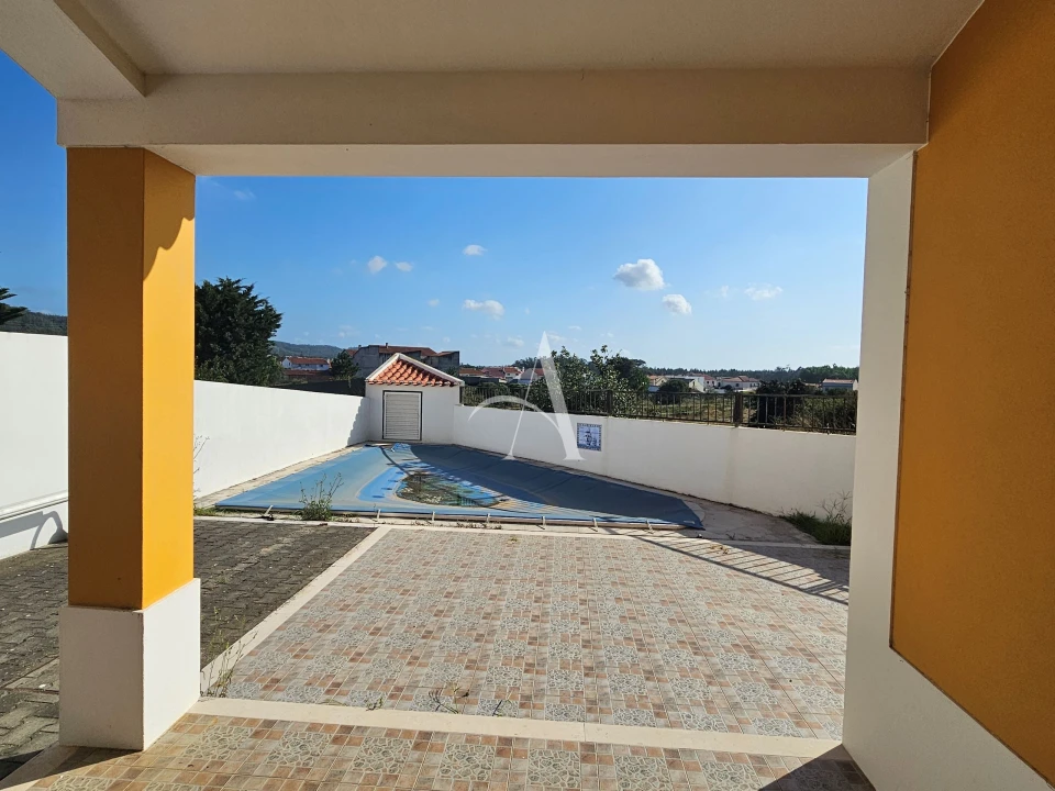 Moradia T4 para Venda em Alfeizerão Foto 33