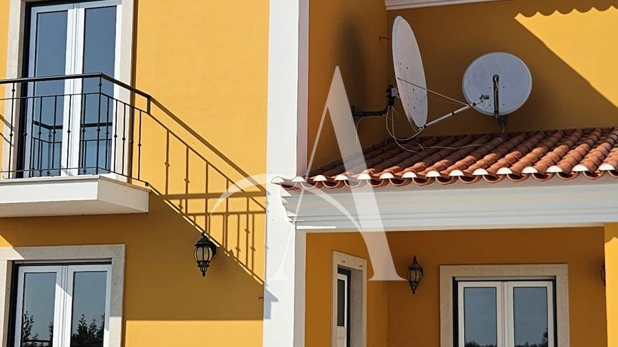 Moradia T4 para Venda em Alfeizerão