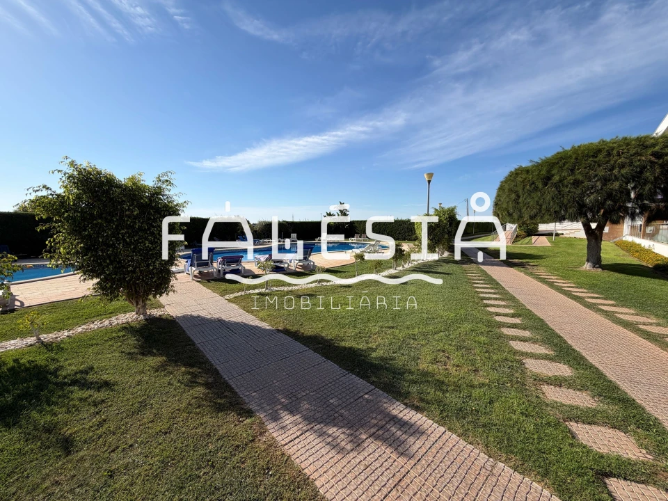 Moradia T2 para Venda em Albufeira e Olhos de Água Foto 41
