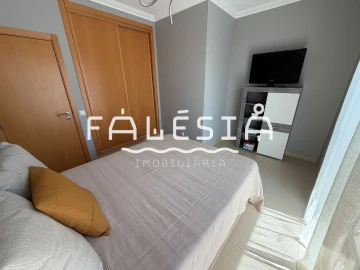 Moradia T2 para Venda em Albufeira e Olhos de Água