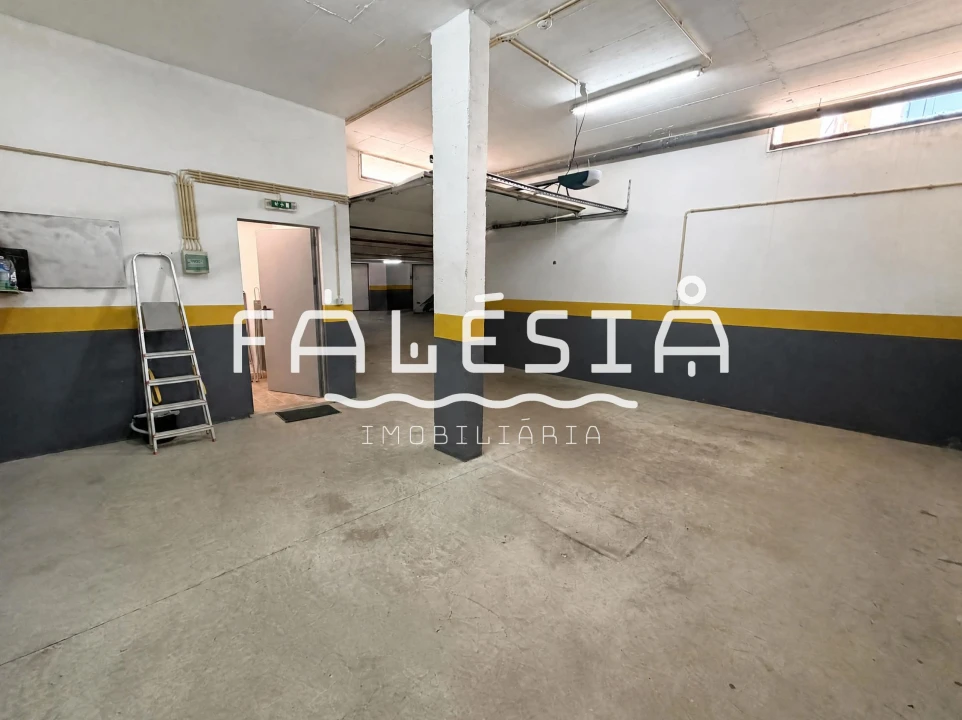 Moradia T2 para Venda em Albufeira e Olhos de Água Foto 32