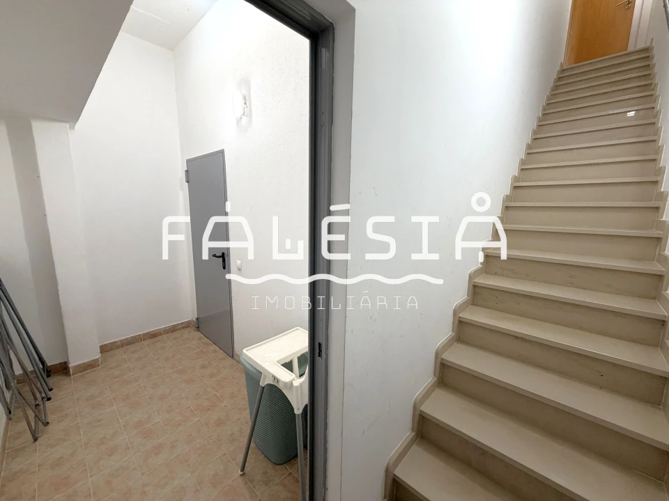 Moradia T2 para Venda em Albufeira e Olhos de Água Foto 31