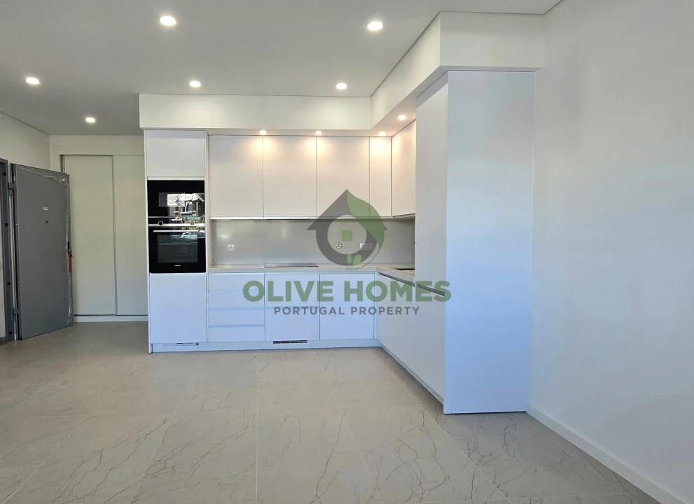 Apartamento T3 para Venda em Quarteira Foto 12