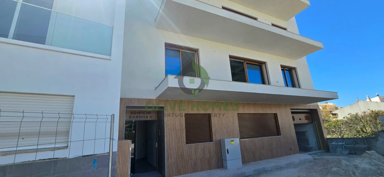 Apartamento T2 para Venda em Quarteira Foto 21