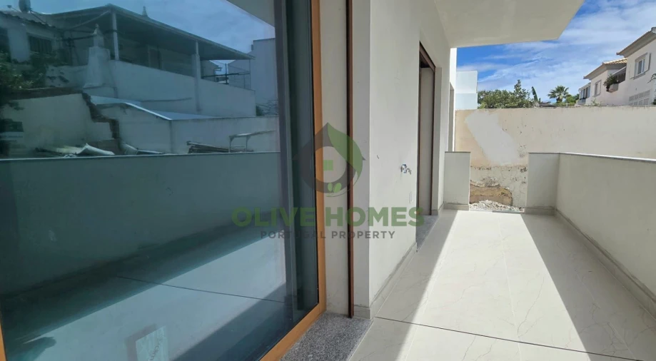 Apartamento T2 para Venda em Quarteira Foto 22