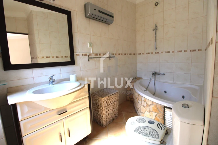 Apartamento T3 para Venda em Montenegro Foto 32