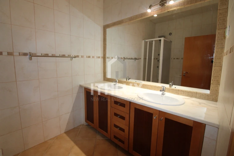 Apartamento T3 para Venda em Montenegro Foto 17
