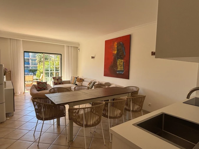 Apartamento T3 para Venda em Quarteira Foto 4