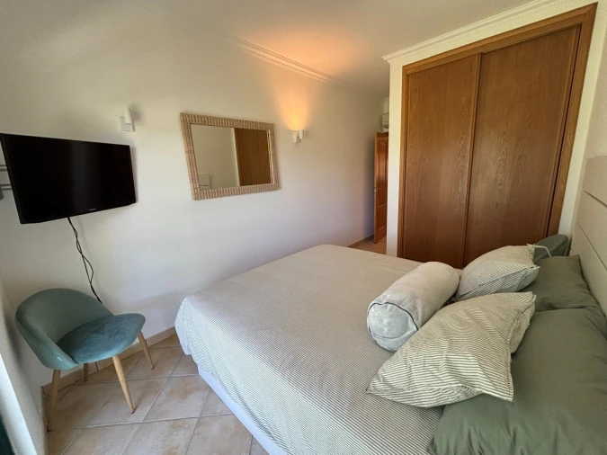 Apartamento T3 para Venda em Quarteira Foto 15