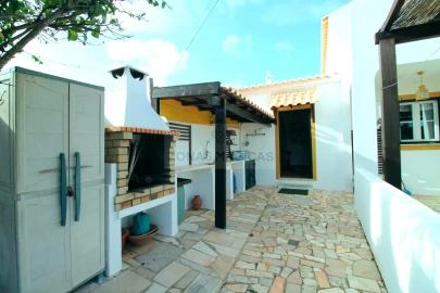 Quinta T2 para Venda em Budens