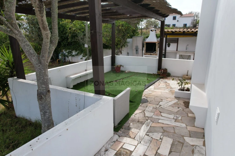 Quinta T2 para Venda em Budens Foto 29