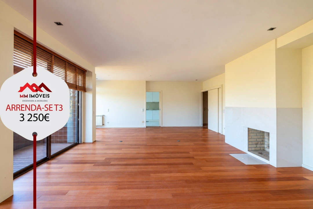 Apartamento T3 para Arrendamento em Aldoar, Foz do Douro e Nevogilde Foto 1